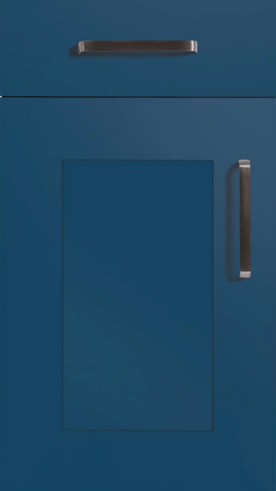 Aviemore/Hartford Painted Shaker Door Smooth